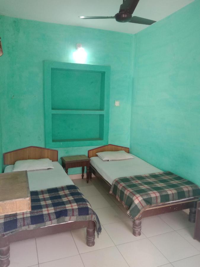 Hotel Yogi Lodge Khajurāho Esterno foto