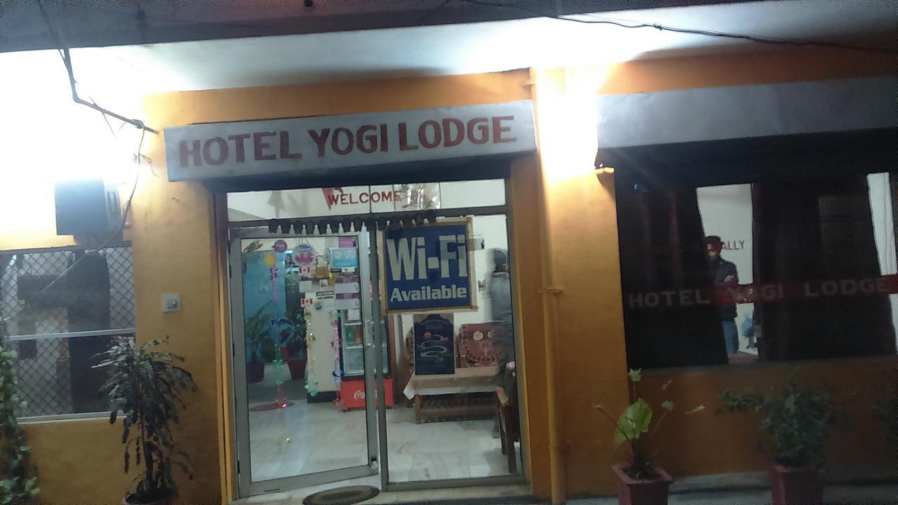 Hotel Yogi Lodge Khajurāho Esterno foto