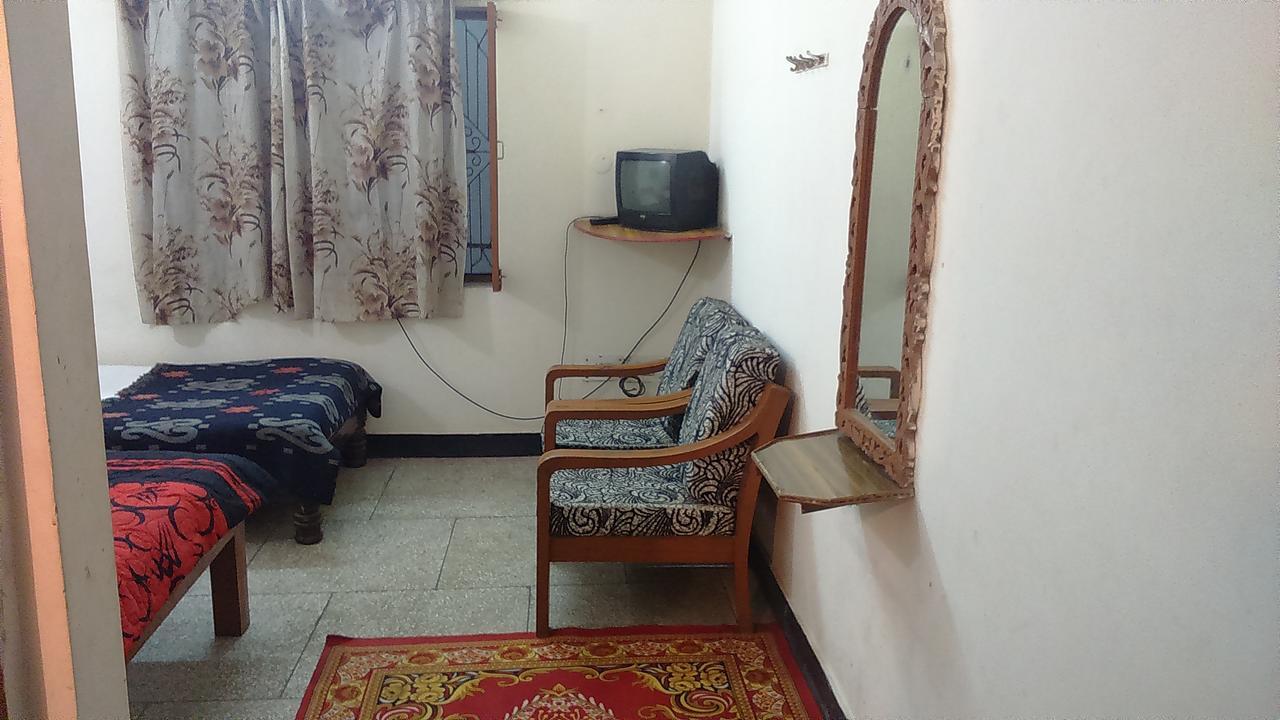 Hotel Yogi Lodge Khajurāho Esterno foto
