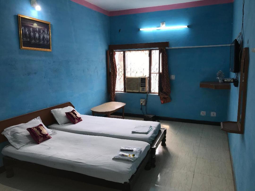Hotel Yogi Lodge Khajurāho Esterno foto
